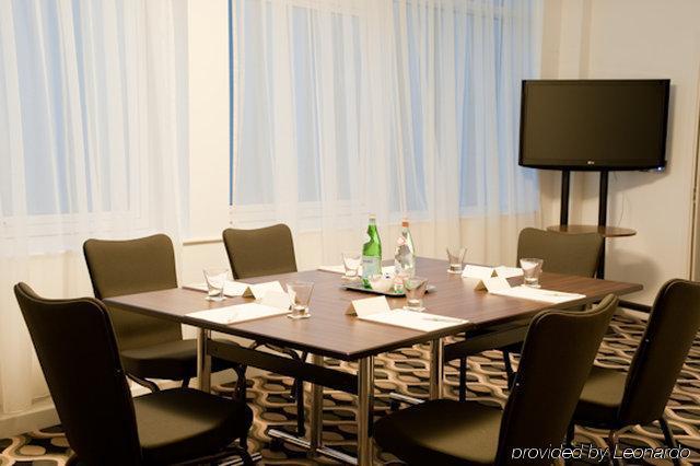 Holiday Inn Derby Riverlights By Ihg Facilités photo