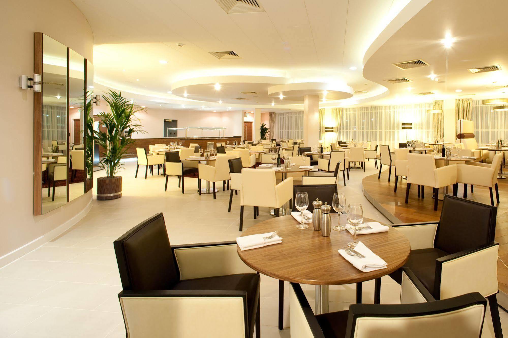 Holiday Inn Derby Riverlights By Ihg Extérieur photo