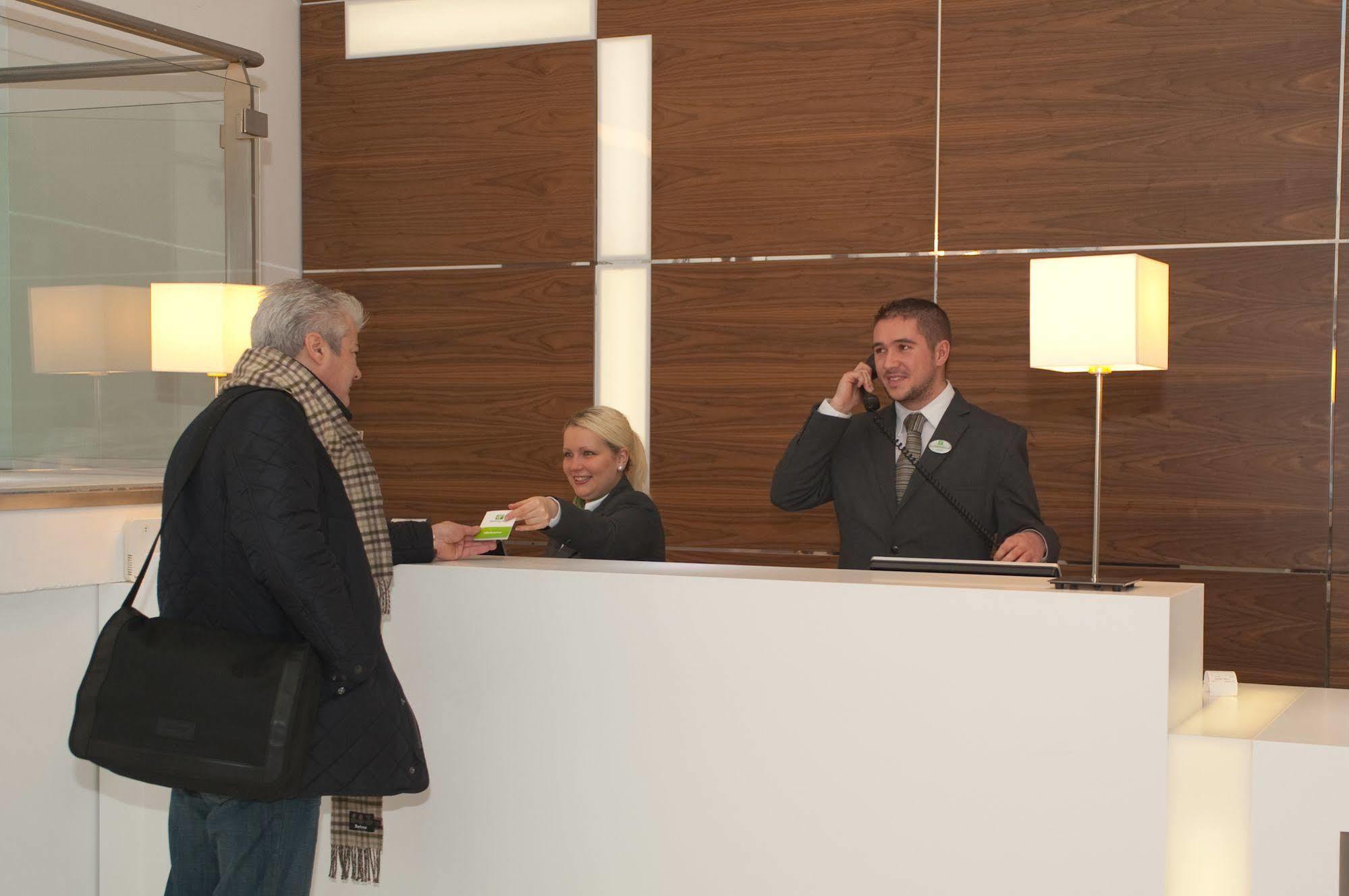 Holiday Inn Derby Riverlights By Ihg Extérieur photo